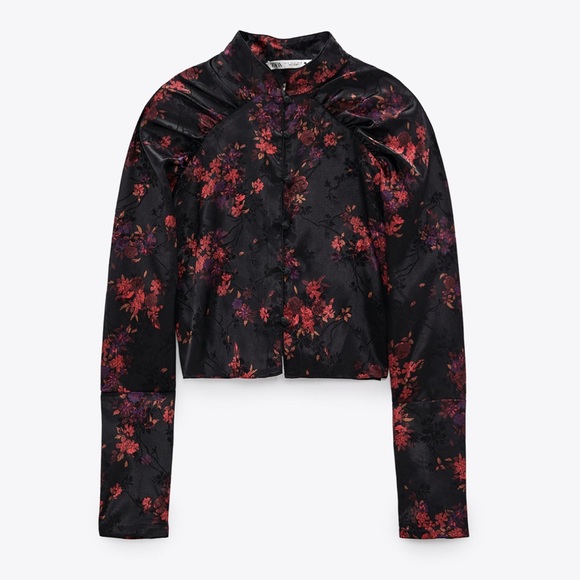 Zara Tops - NWT ZARA Jacquard Top L